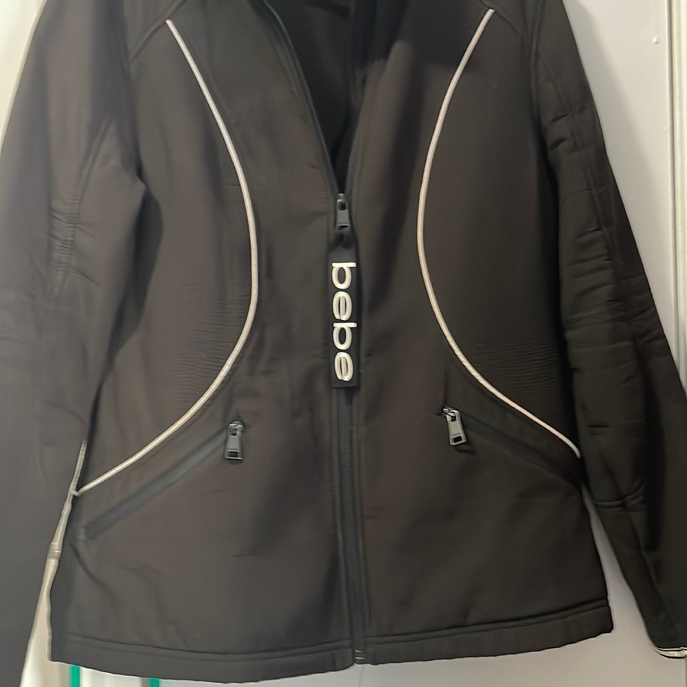 Women Bebe jacket L in a good condition